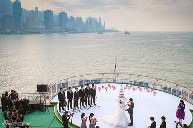 水上婚礼视频,一场别开生面的水上婚礼盛宴